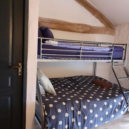 Apartmán Ecurie Le Buguet Saint-Antoine-Cumond Exteriér fotografie