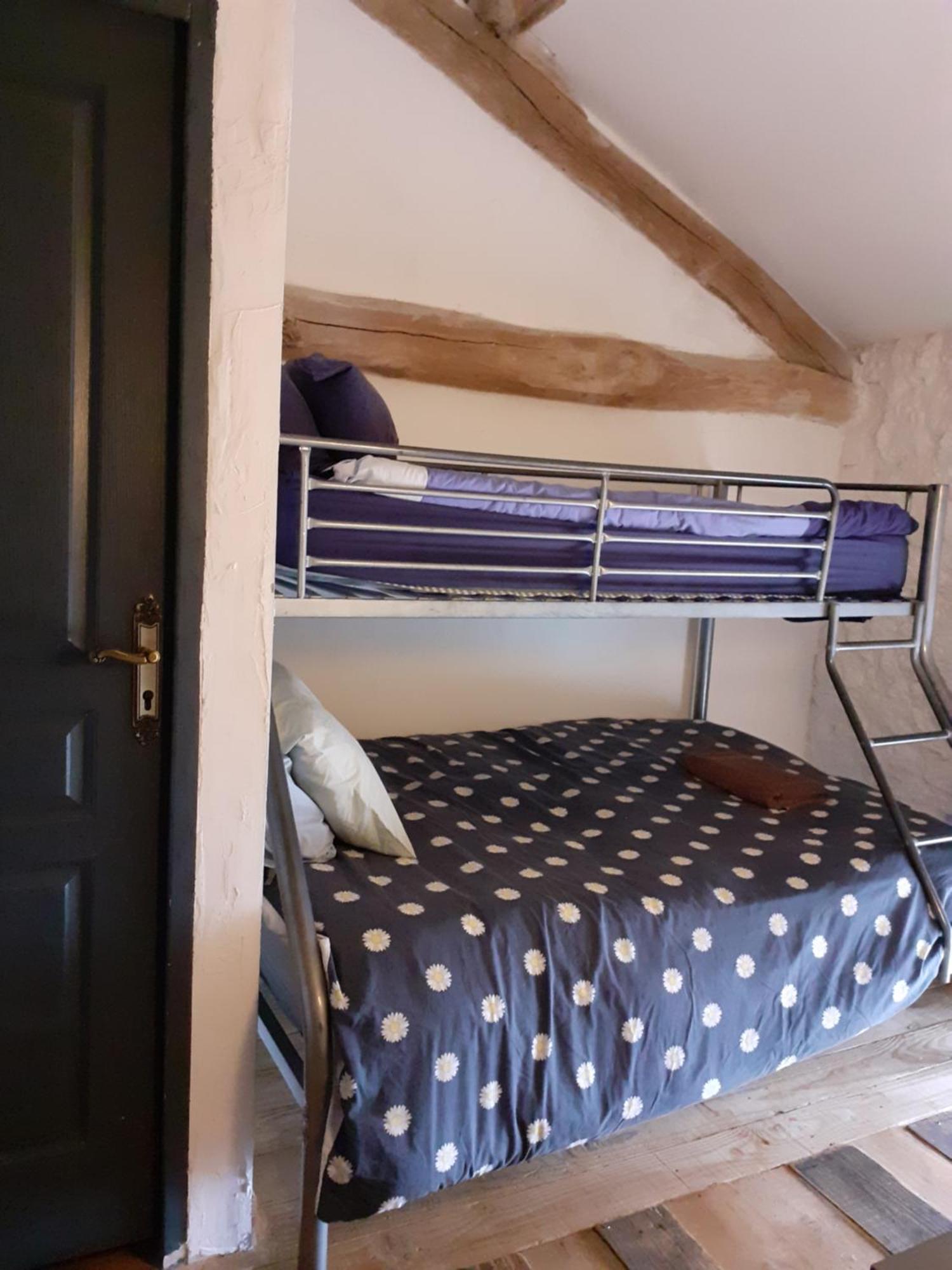 Apartmán Ecurie Le Buguet Saint-Antoine-Cumond Exteriér fotografie